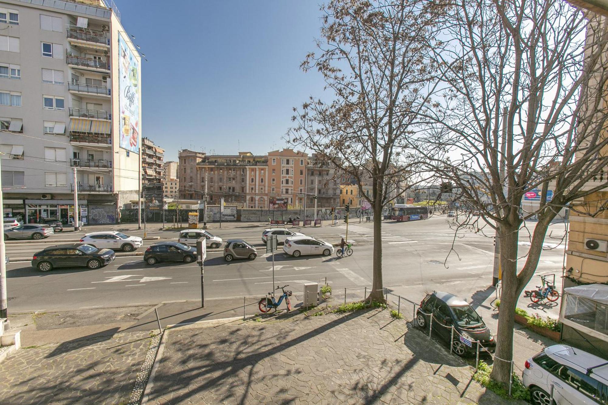 Bb Trastevere Station - Room3 Rome Exterior photo