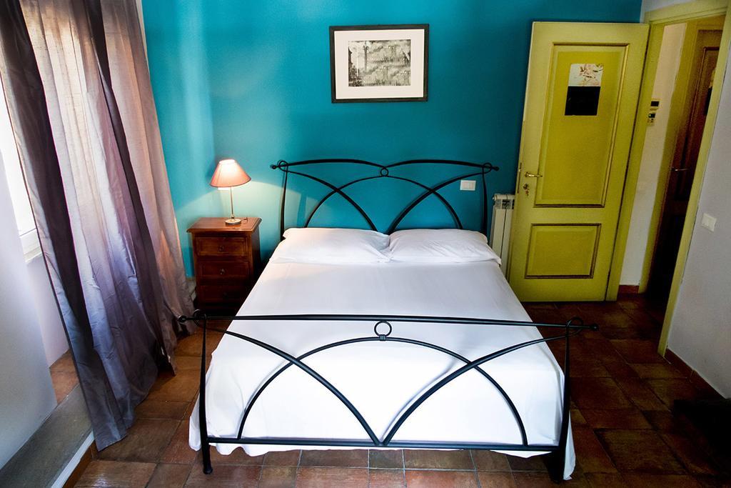 Bb Trastevere Station - Room3 Rome Exterior photo